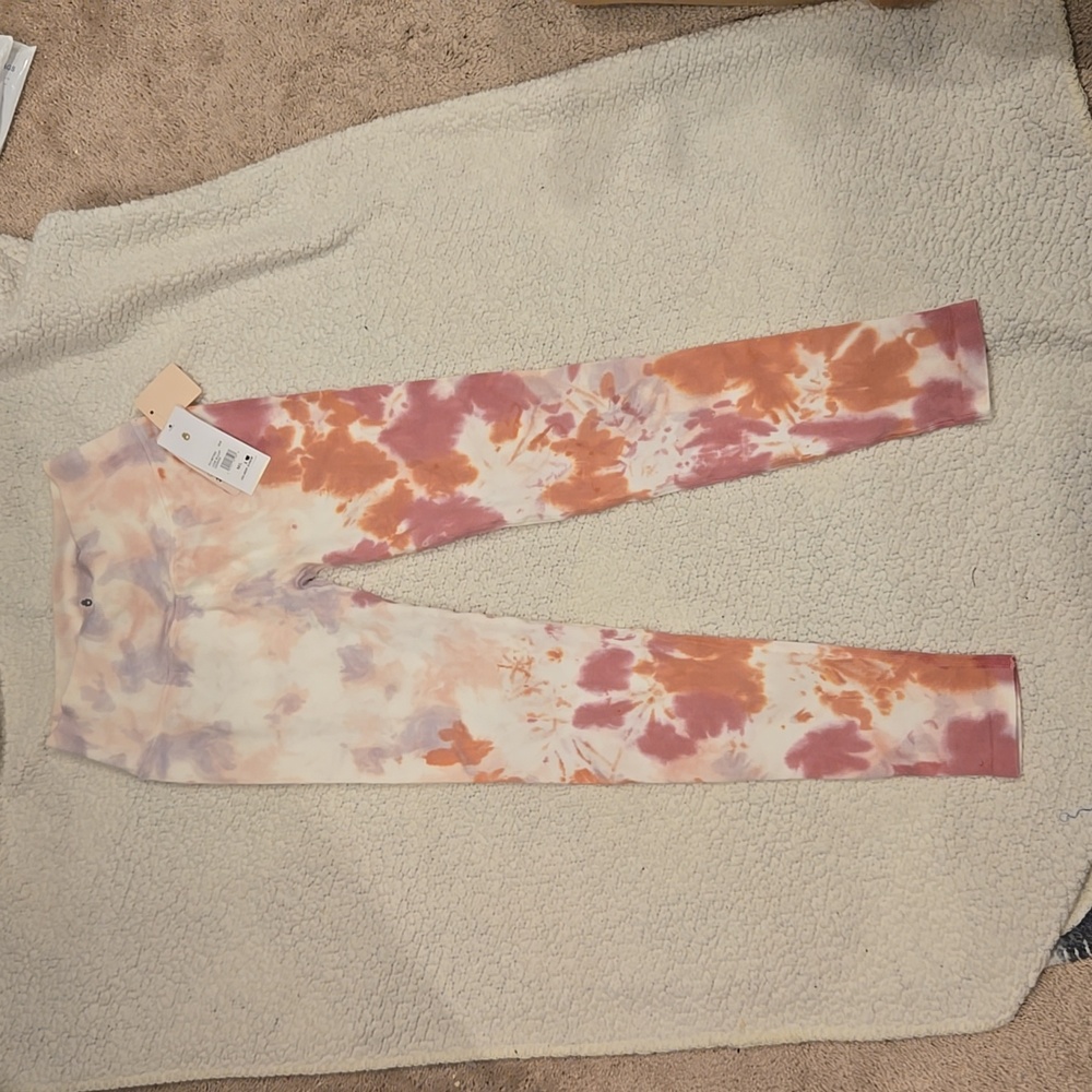 Spiritual Gangster love sculpt leggings